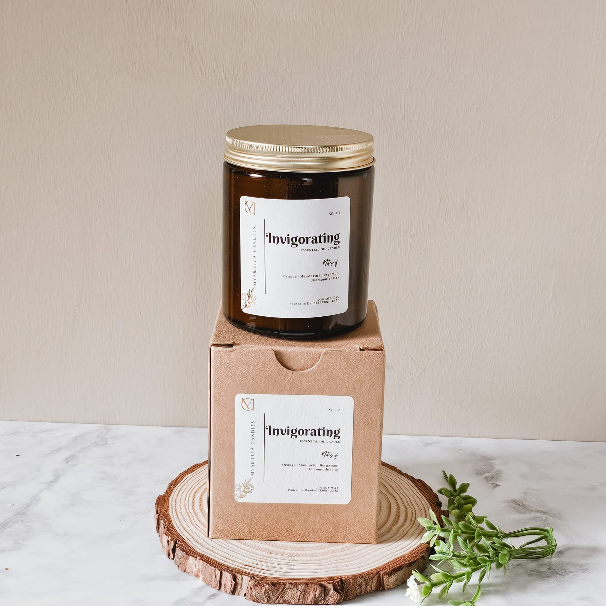 Invigorating essential oil soy wax candle 180ml in amber glass jar by Myariella Candles handmade in Dundee UK